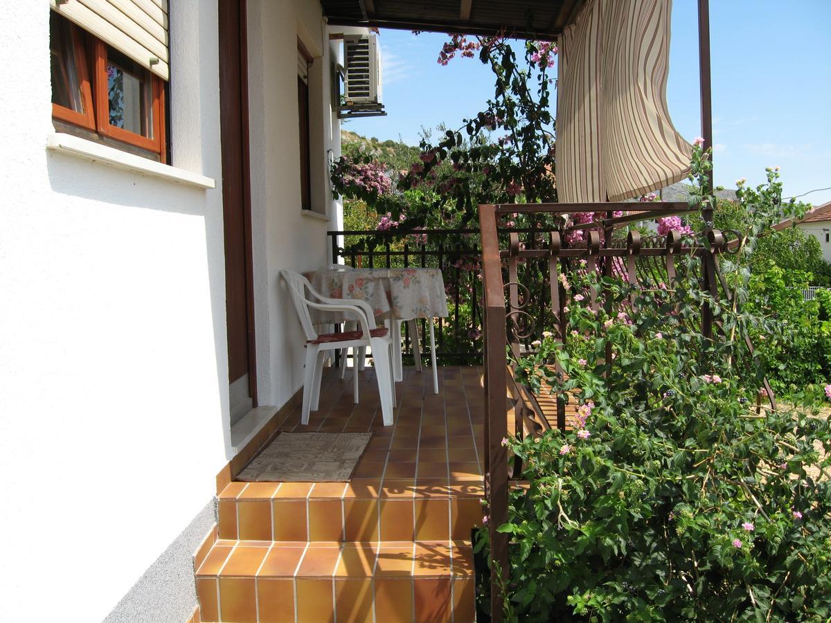 Apartments Stanko Τρογκίρ Εξωτερικό φωτογραφία